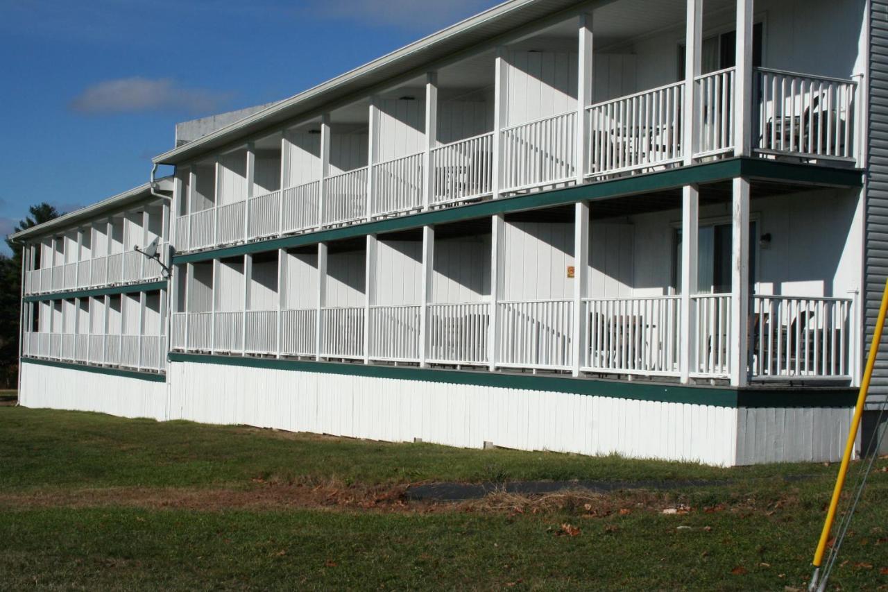Windrifter Resort Wolfeboro Εξωτερικό φωτογραφία