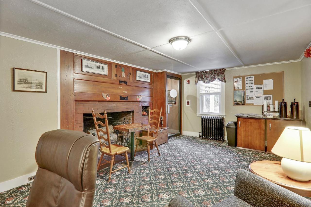 Windrifter Resort Wolfeboro Εξωτερικό φωτογραφία