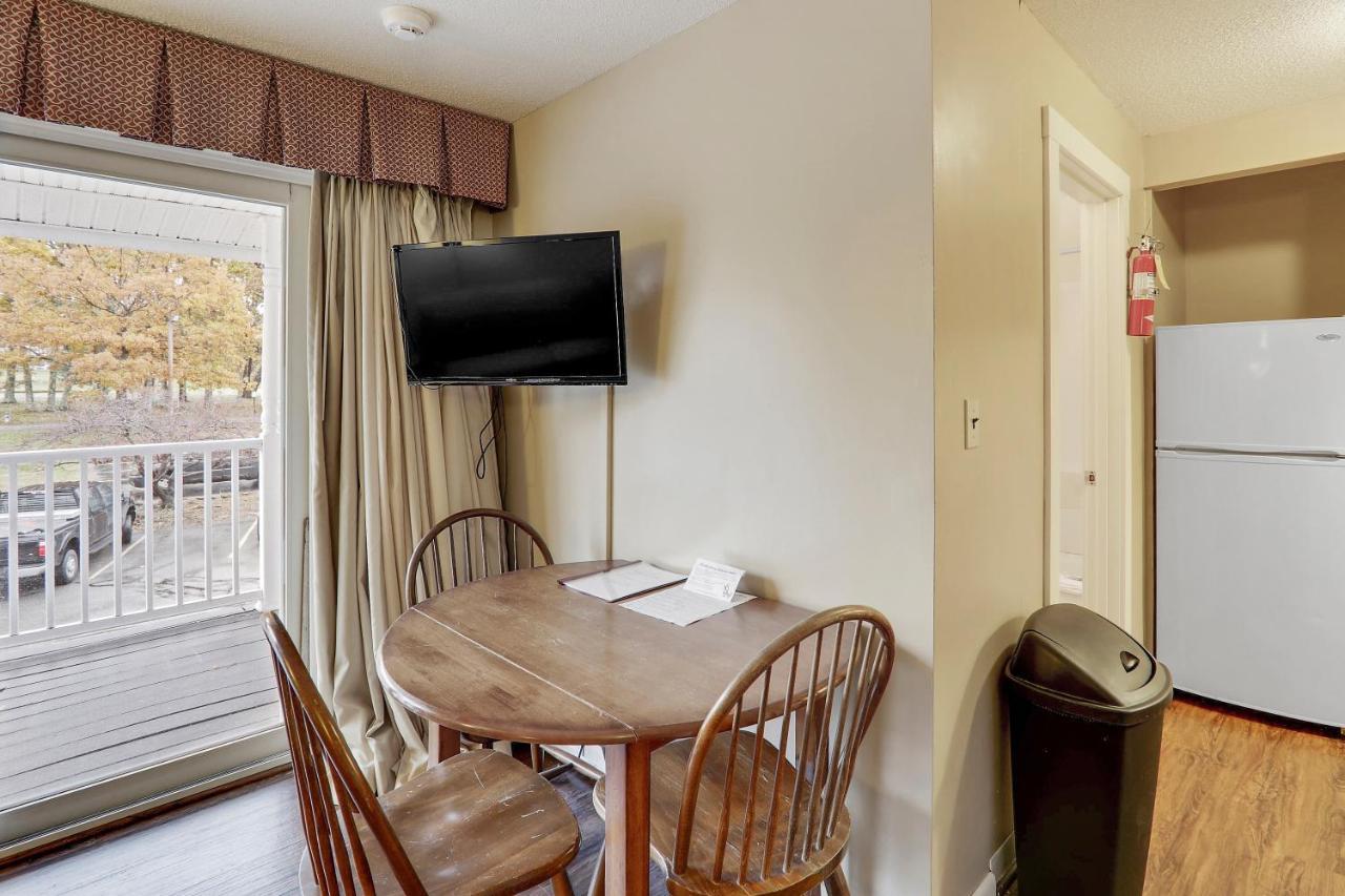 Windrifter Resort Wolfeboro Δωμάτιο φωτογραφία